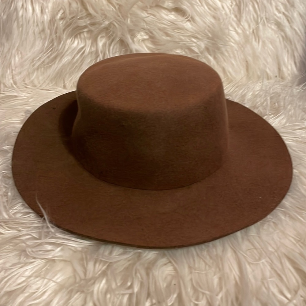Wool, brown hat